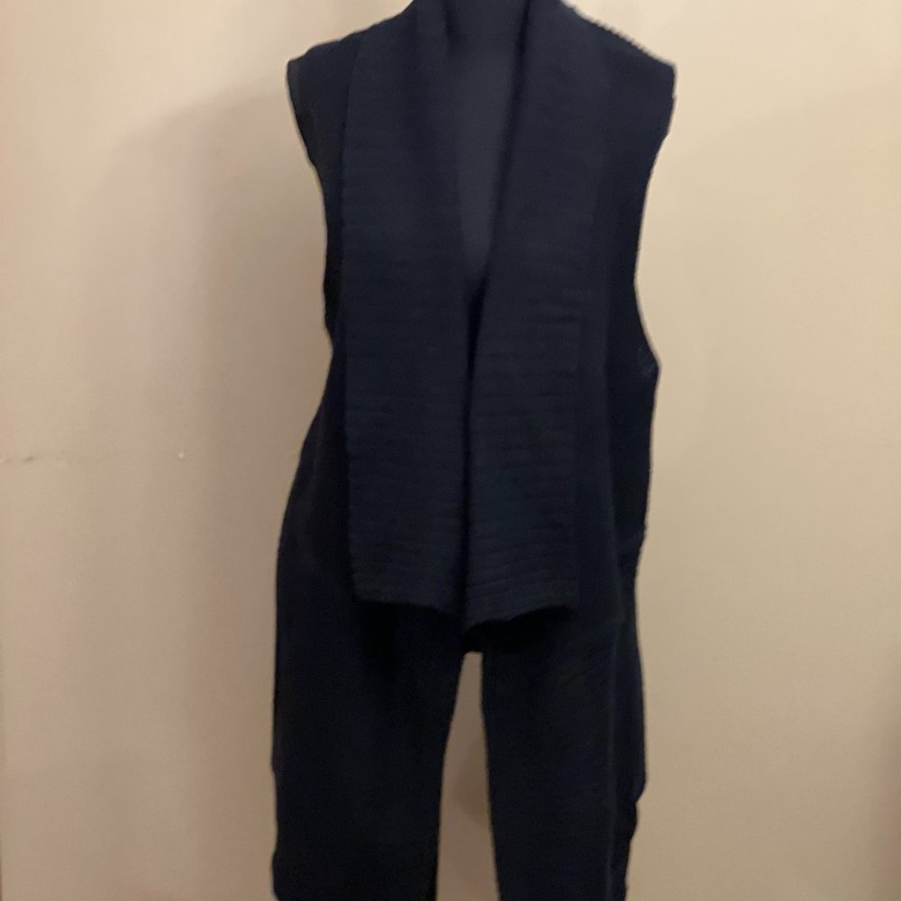 Calvin Klein Jean Women's sleeveless sweater vest, Black, Size M